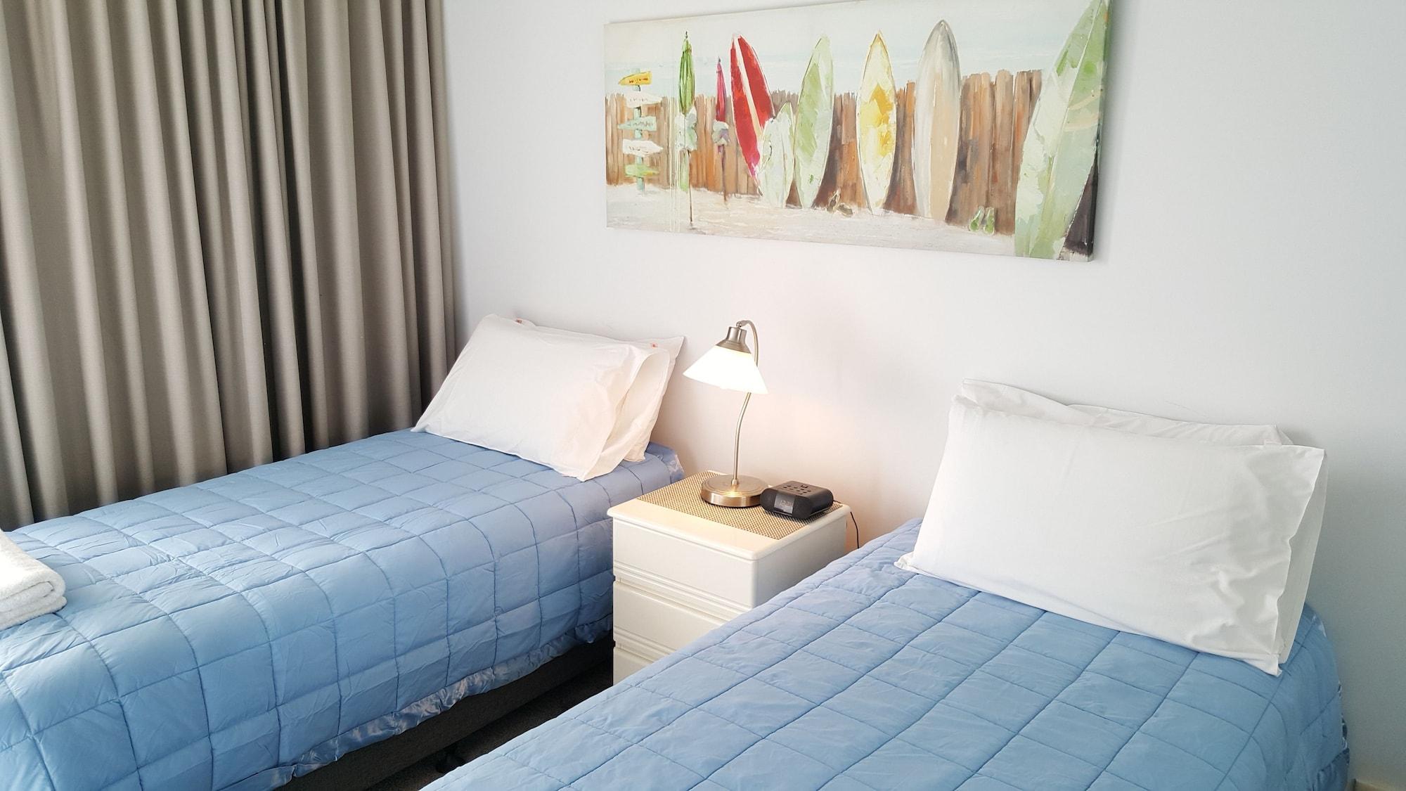 Wyuna Beachfront Holiday Apartments Gold Coast Kültér fotó