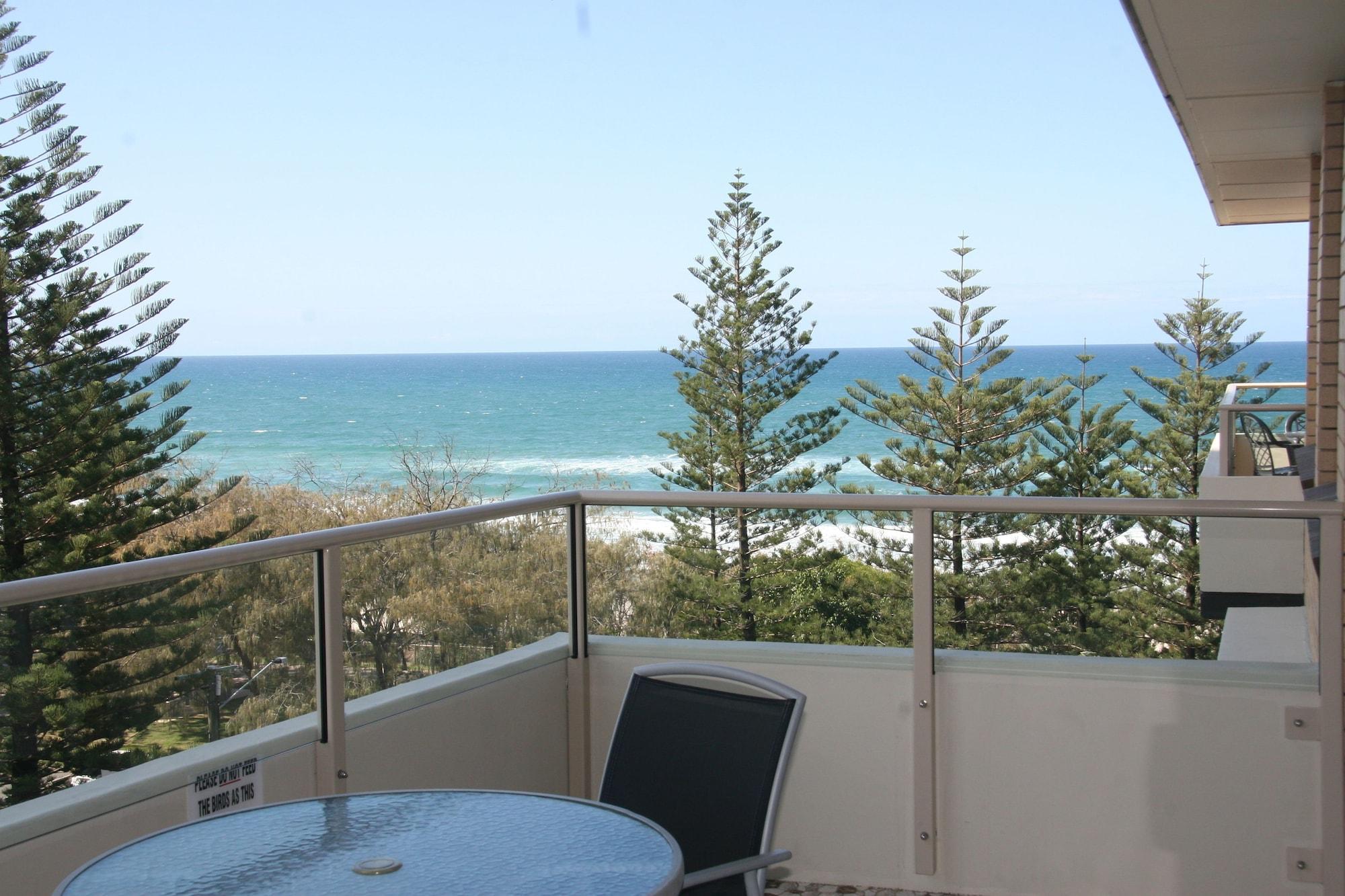 Wyuna Beachfront Holiday Apartments Gold Coast Kültér fotó