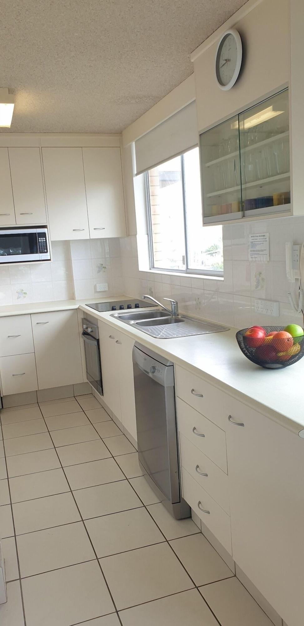 Wyuna Beachfront Holiday Apartments Gold Coast Kültér fotó