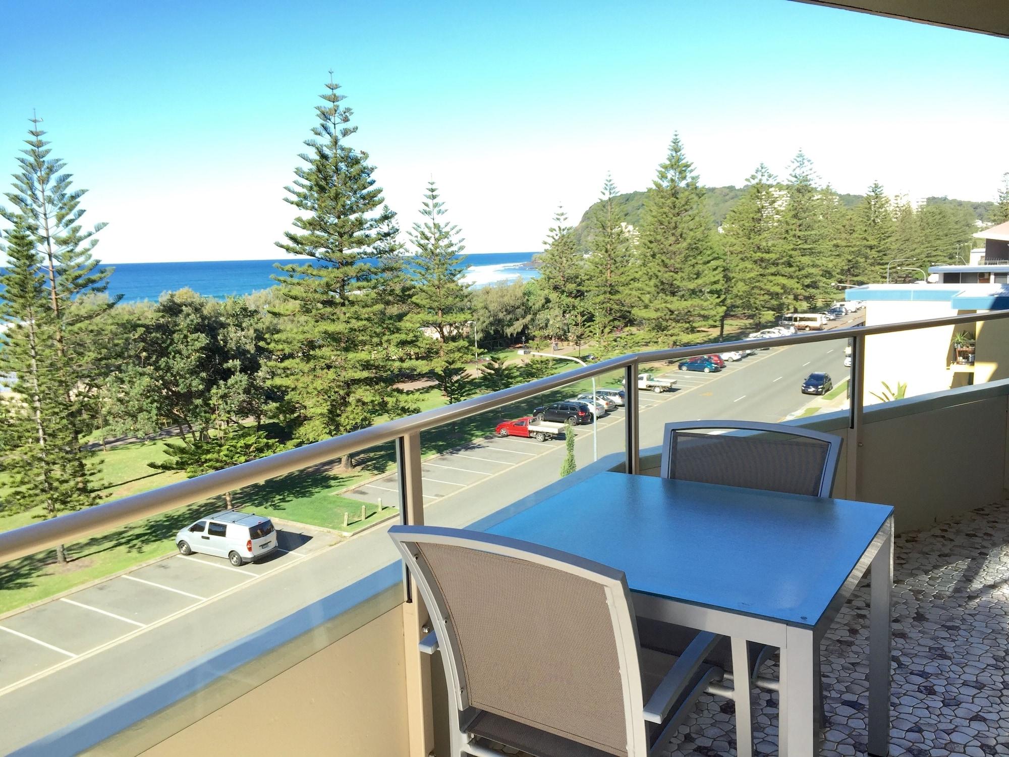 Wyuna Beachfront Holiday Apartments Gold Coast Kültér fotó