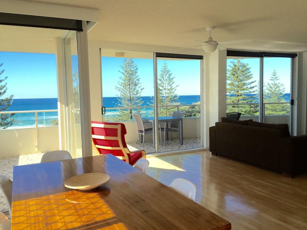 Wyuna Beachfront Holiday Apartments Gold Coast Kültér fotó