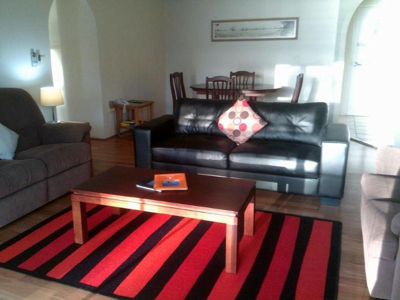 Wyuna Beachfront Holiday Apartments Gold Coast Kültér fotó